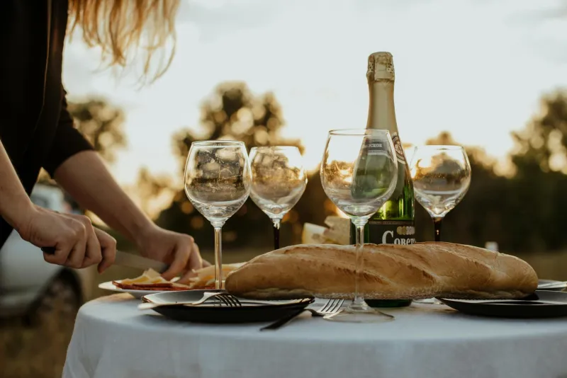 Setting Standards: The Small Ritual That Separates French Dining from British Grabbing